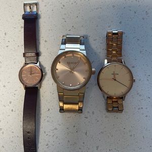 (3) Nixon watches!